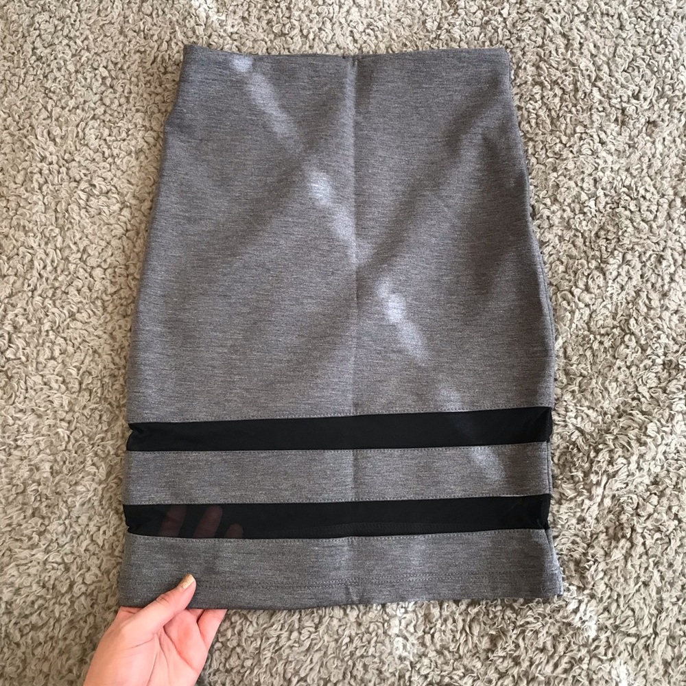 Sheer trim pencil skirt - Picture 1 of 1